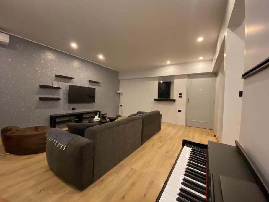 Apartment Scandinavian 2-bedroom In Zamalek Cairo