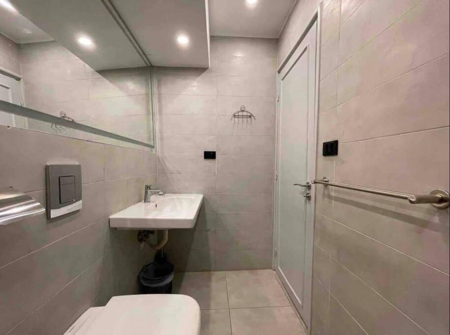 Apartment Scandinavian 2-bedroom In Zamalek *